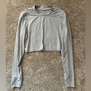 Vuori Lux Gray Long Sleeve Crop Top Womens L